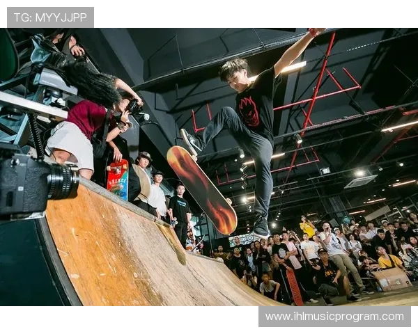 深圳滑板队在滑板战术排行榜中荣登第九名展现实力与潜力 深圳滑板队在滑板战术排行榜中荣登第九名展现实力与潜力