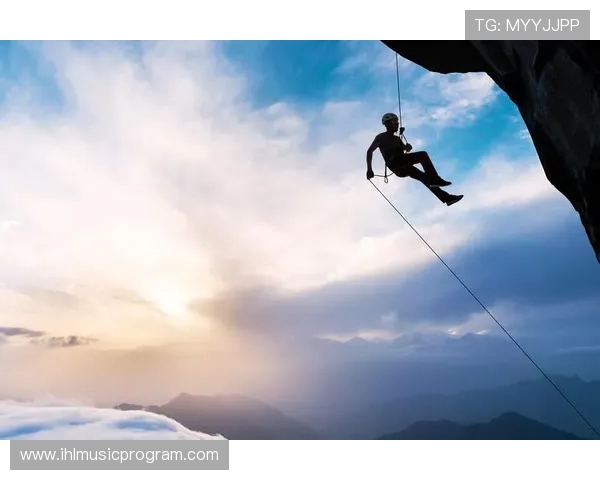 科学攀岩战术训练方法探讨提升攀岩技巧与安全性的有效策略