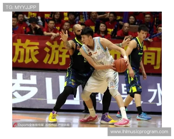 2010年广东与新疆总决赛精彩回顾与赛季分析